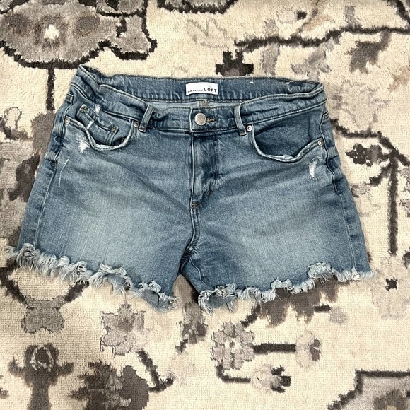 LOFT Fresh Cut High Rise Cut Off Shorts - Picture 1 of 5